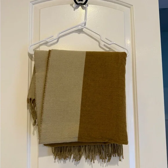 Rag and Bone highlands wool poncho -reversible